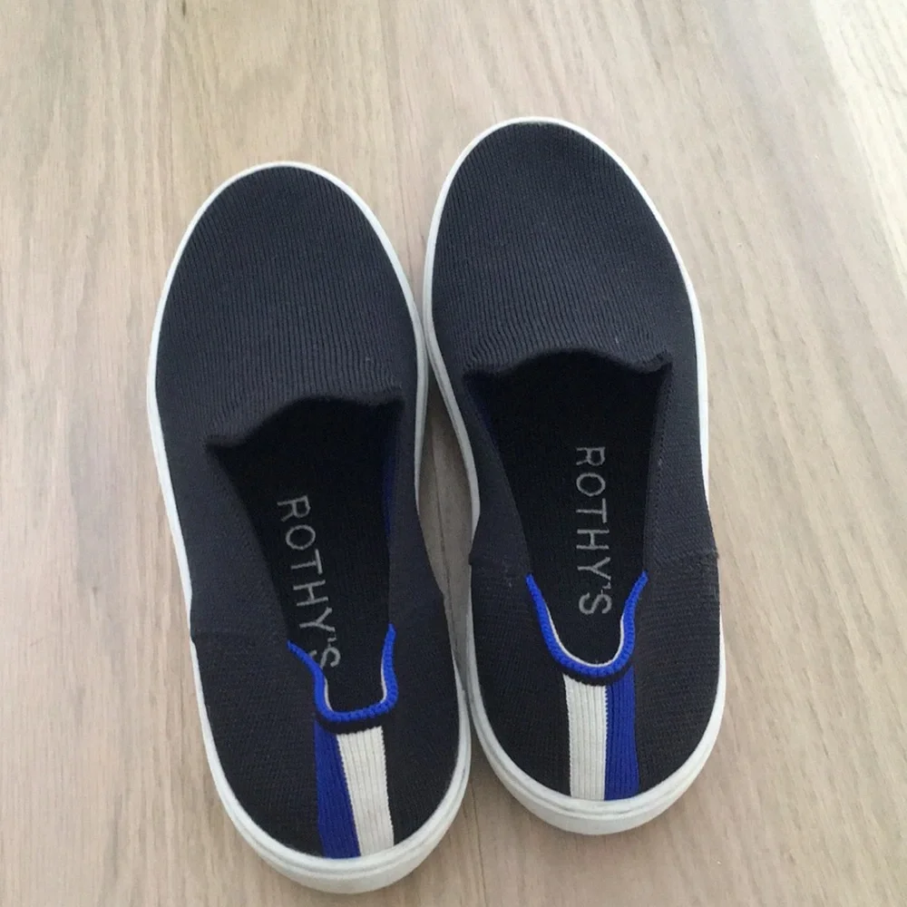 Rothy’s The Original Slip On Sneakers size 5